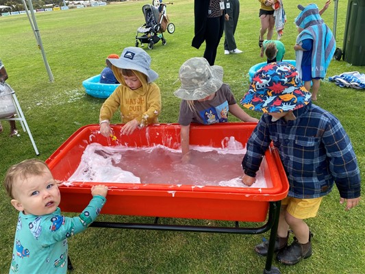 Messy Play Day 2023 - 19